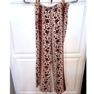 BRANDY MELVILLE floral pants!!!